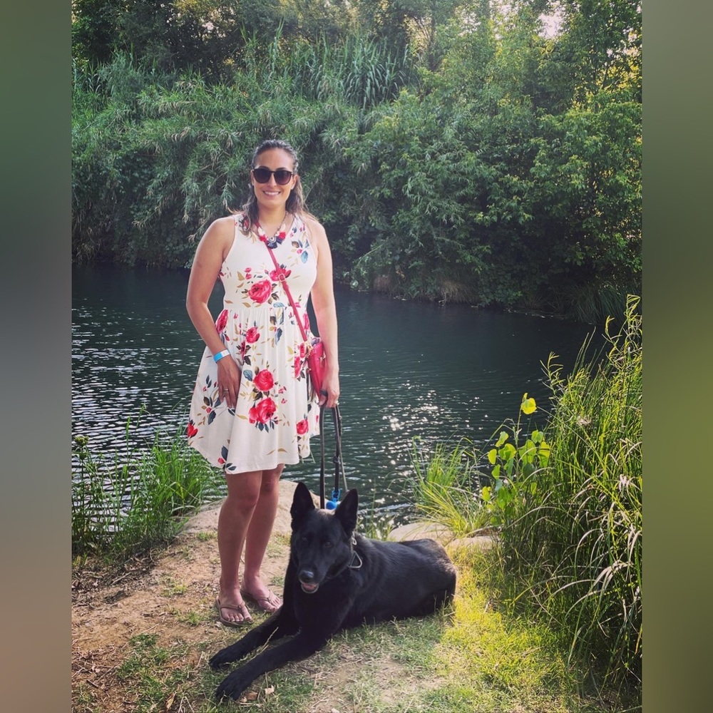 Meet your Posher, Dakota Rose!